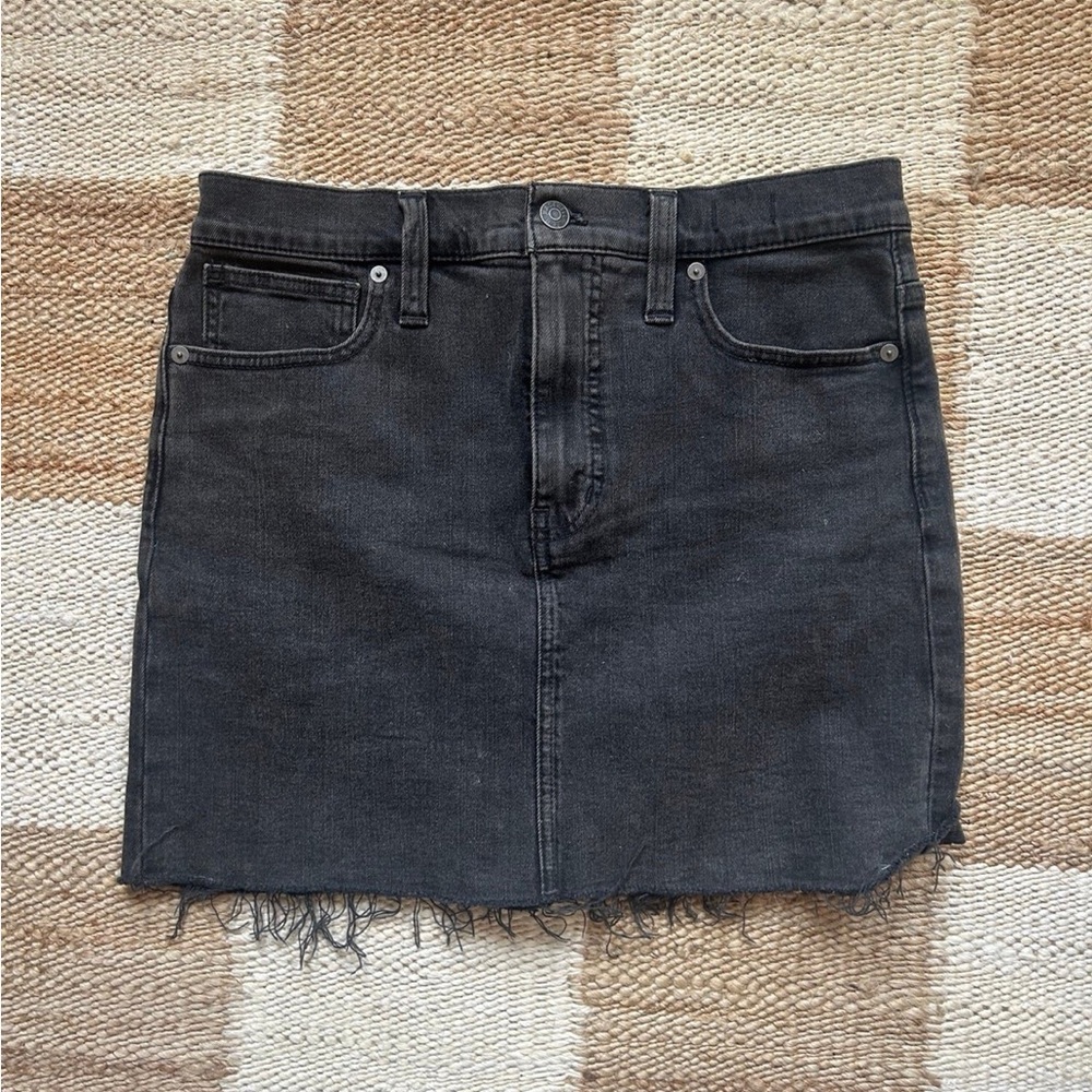 Madewell black denim straight mini skirt Size 27